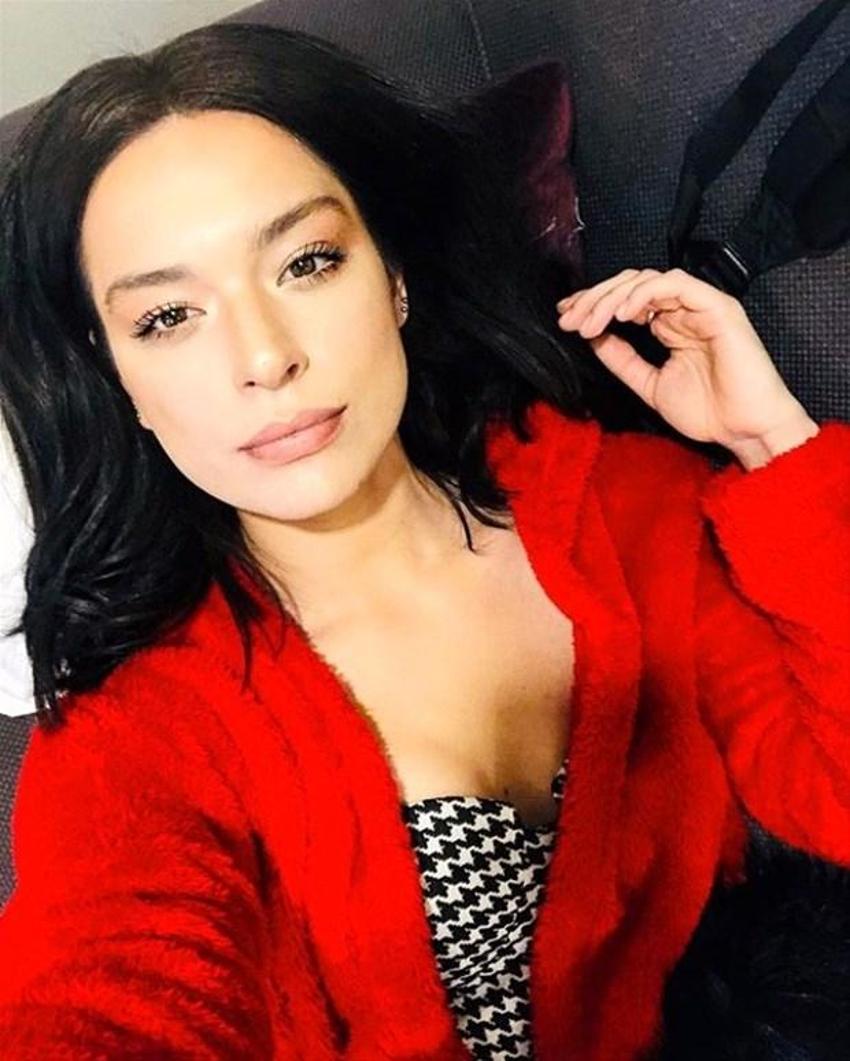 Şafak Pekdemir'e bir de Instagram'da bakın! Bikinili pozları olay yarattı