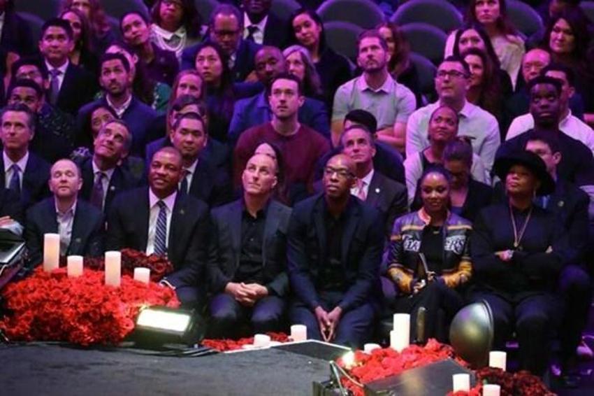 Kobe Bryant'ın anma töreni | Michael Jordan gözyaşlarını tutamadı!