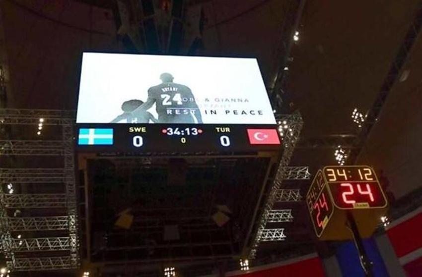 Kobe Bryant'ın anma töreni | Michael Jordan gözyaşlarını tutamadı!
