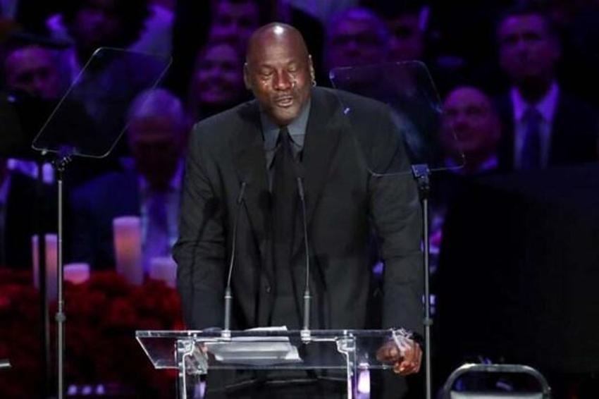 Kobe Bryant'ın anma töreni | Michael Jordan gözyaşlarını tutamadı!