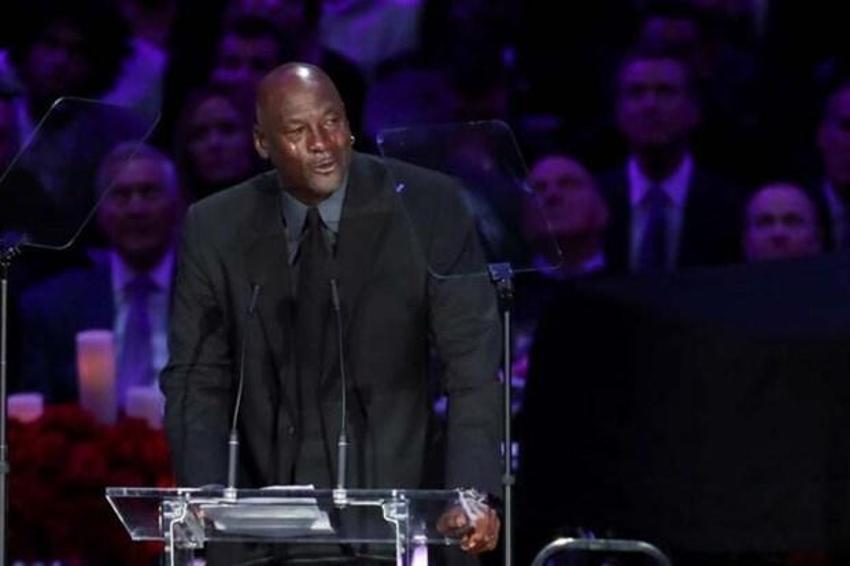 Kobe Bryant'ın anma töreni | Michael Jordan gözyaşlarını tutamadı!