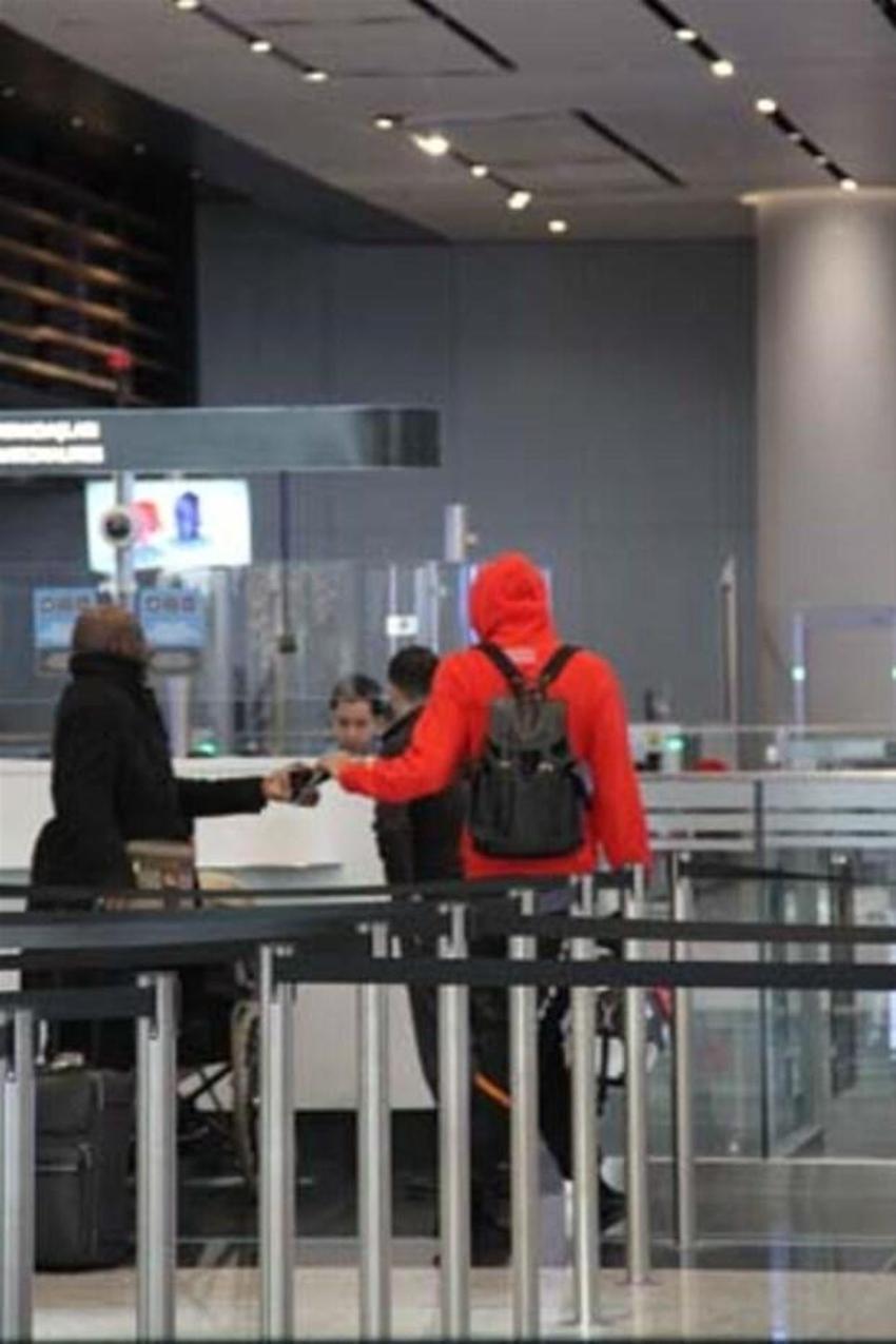 Nzonzi transfer için Paris'e gitti