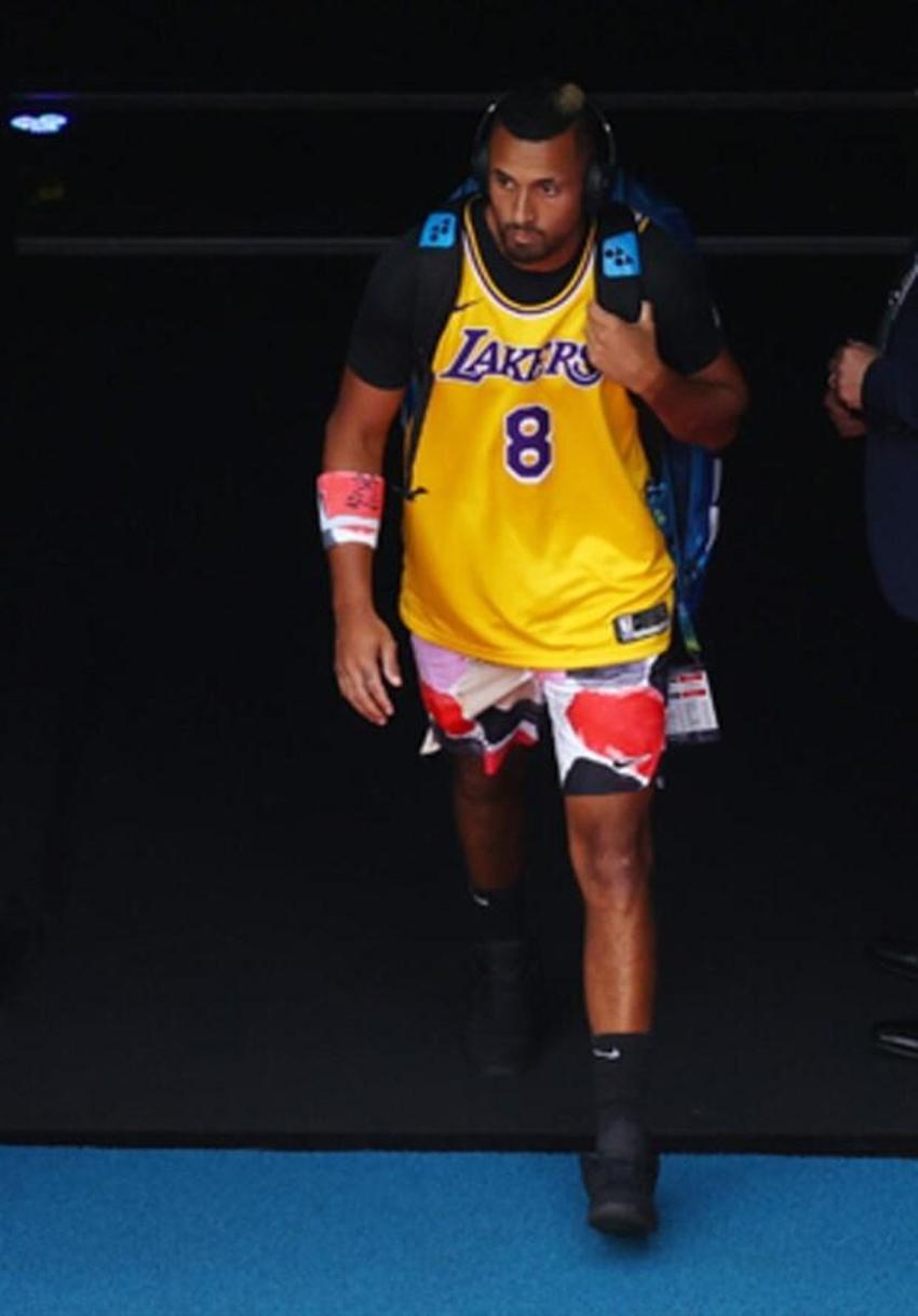 Nick Kyrgios, Nadal karşısına Kobe Bryant formasıyla çıktı!