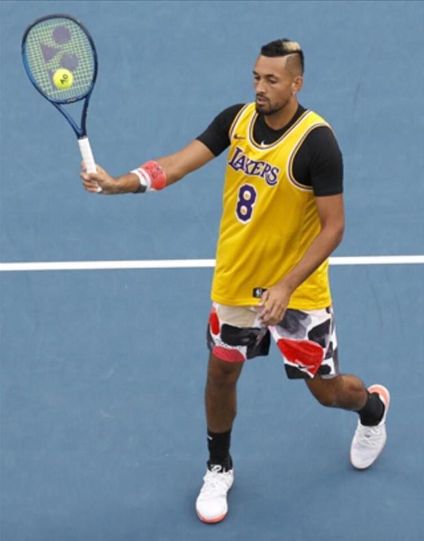 Nick Kyrgios, Nadal karşısına Kobe Bryant formasıyla çıktı!