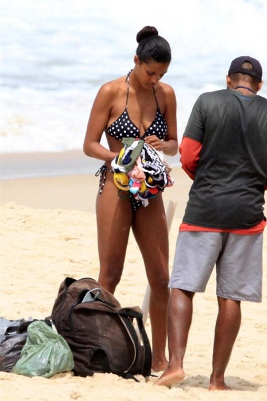 Tina Kunakey