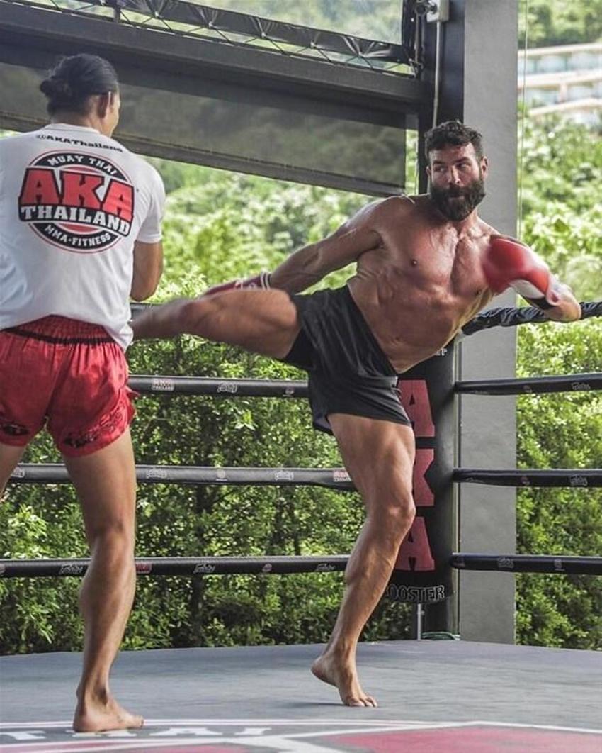 Conor McGregor kazandı Dan Bilzerian büyük kaybetti!