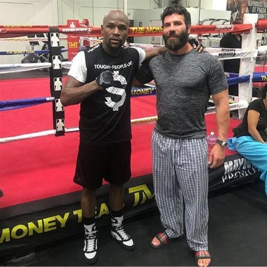 Conor McGregor kazandı Dan Bilzerian büyük kaybetti!