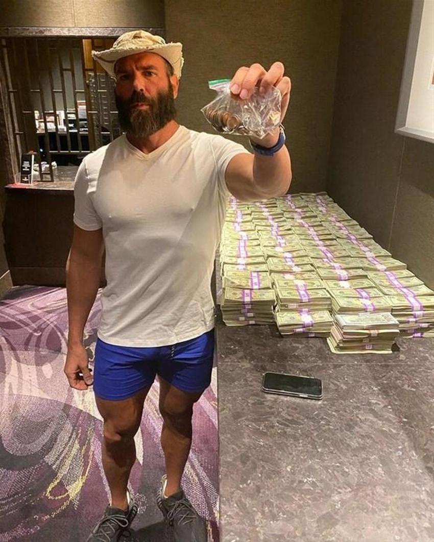 Conor McGregor kazandı Dan Bilzerian büyük kaybetti!