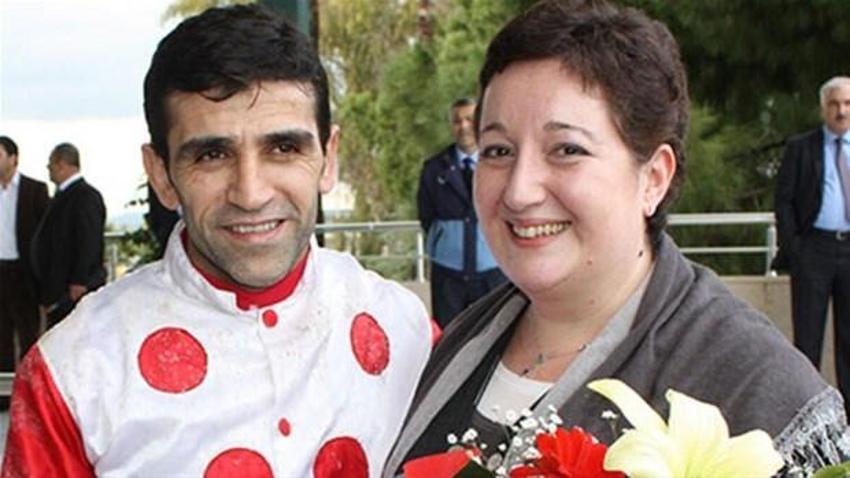 Ünlü jokey Halis Karataş bir kez daha hüzne boğdu!
