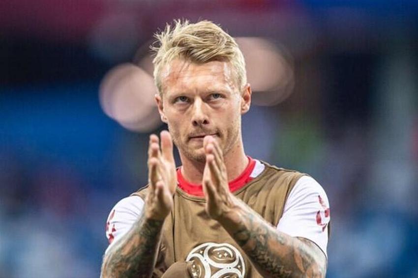 Galatasaray'a sürpriz transfer: Simon Kjaer...