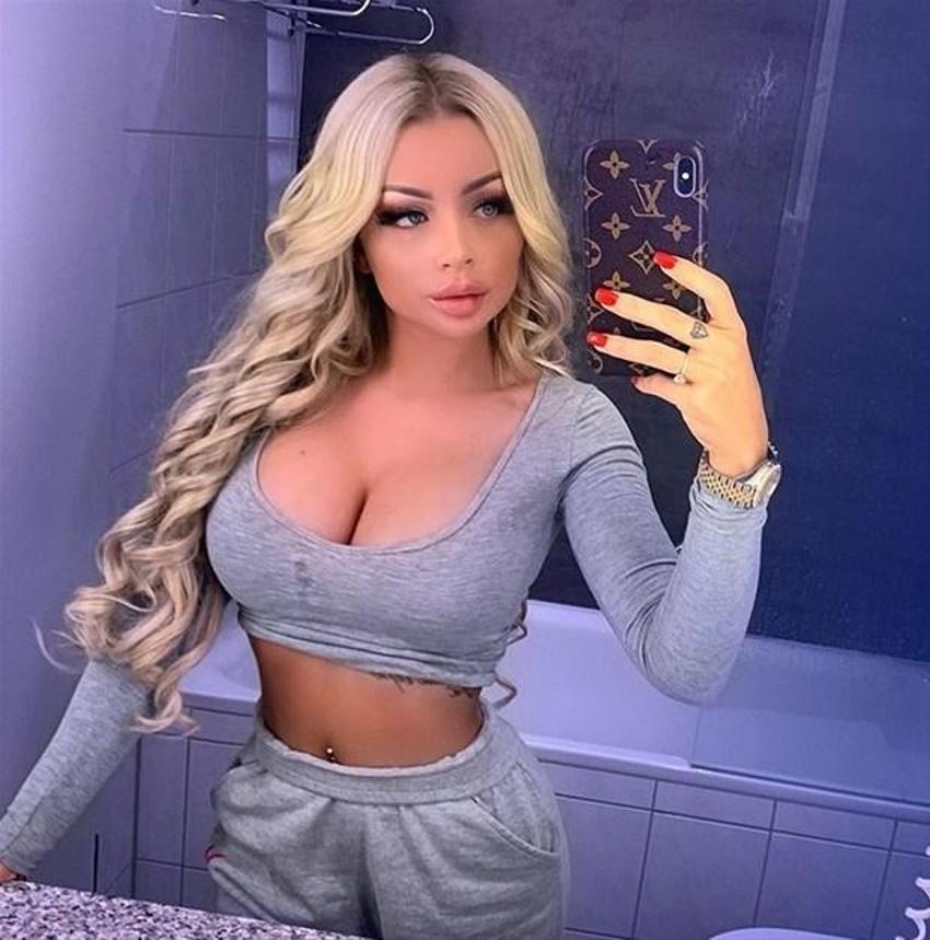 Katja Krasavice'den Philippe Coutinho'ya davet: Bana başka nerelerde gol atabileceğini göster!