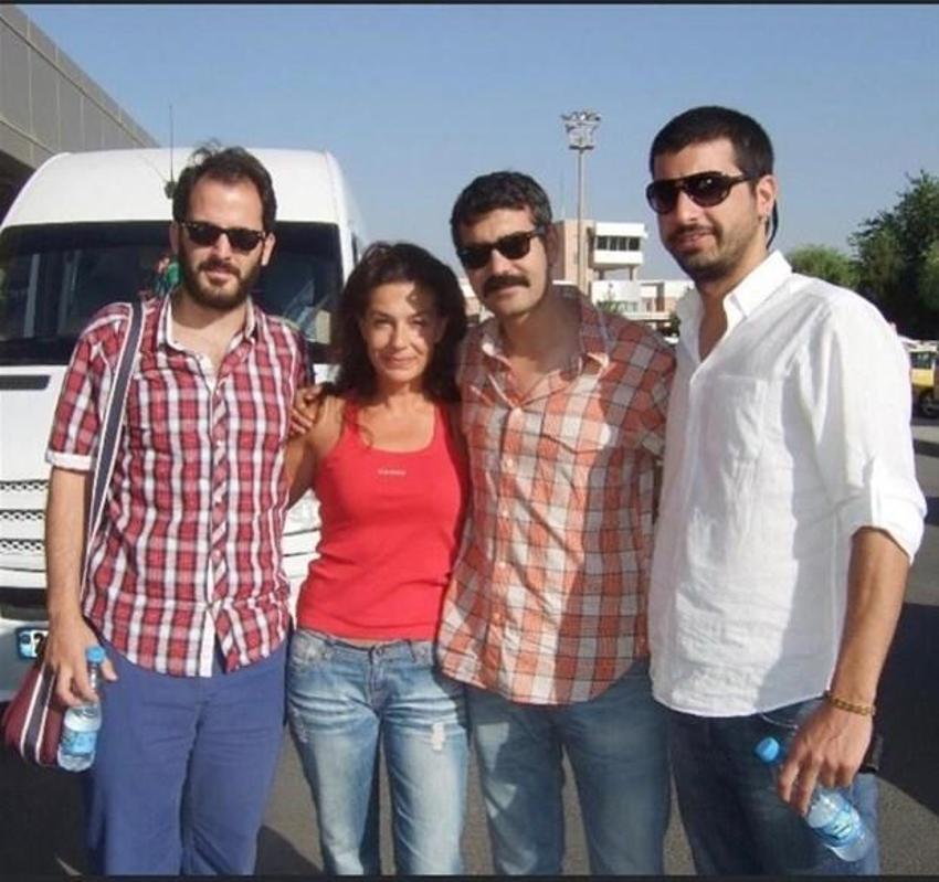 Ünlü isimlerden tbt paylaşımları!