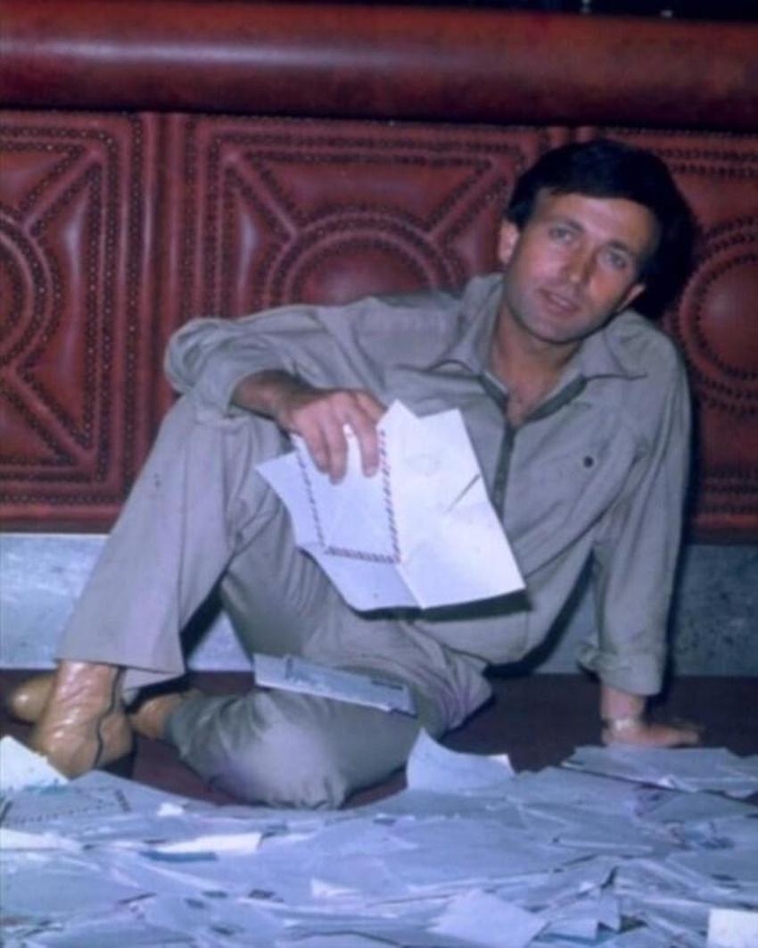 Ünlü isimlerden tbt paylaşımları!