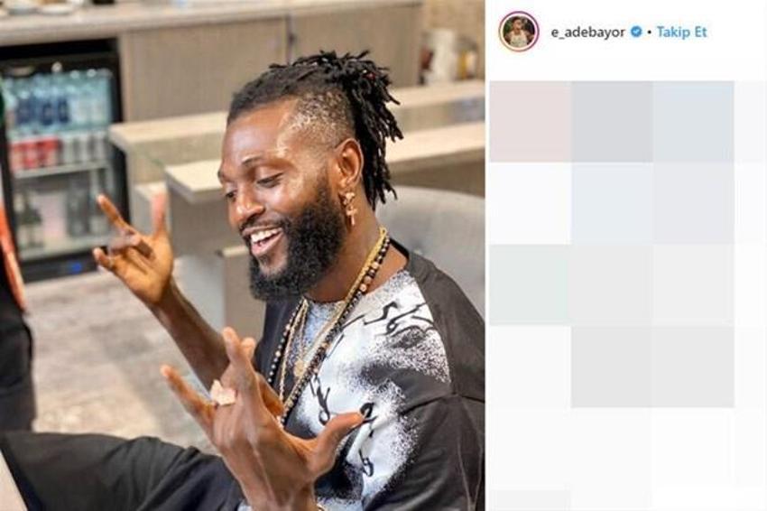 Emmanuel Adebayor ofsaytta yakalandı