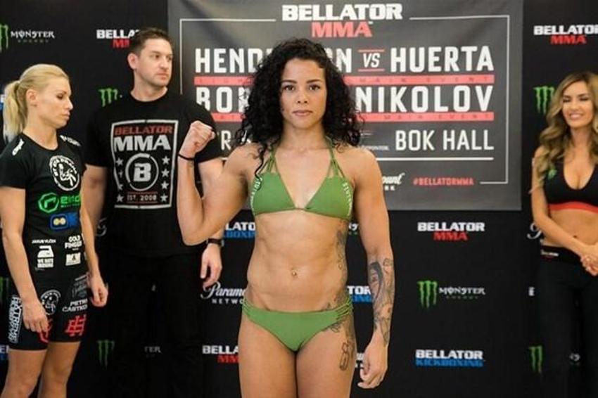 Sabriye Şengül, 32 saniyede nakavt oldu!