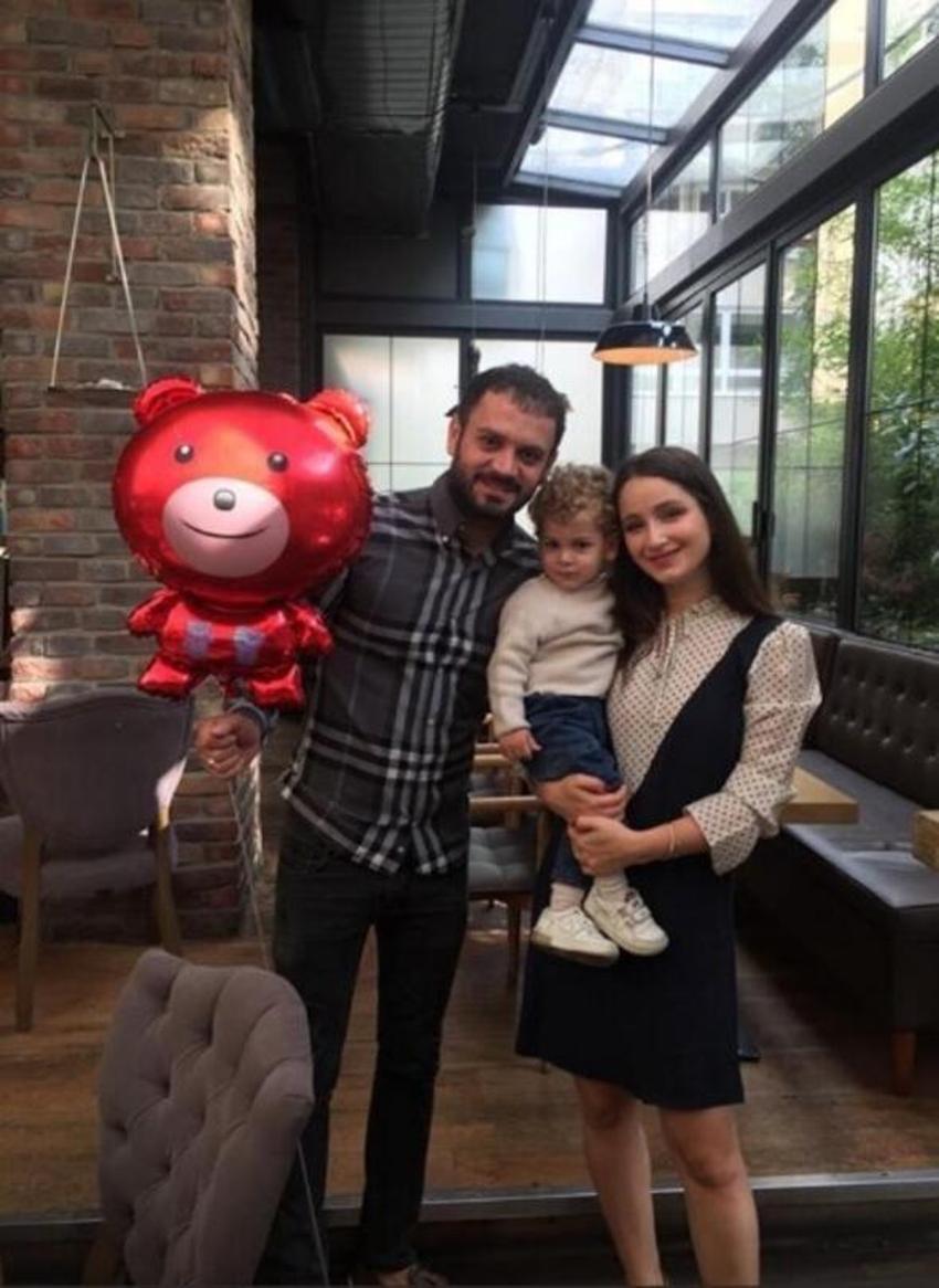 Kırgın Çiçekler'in Songül'ü ticarete atıldı