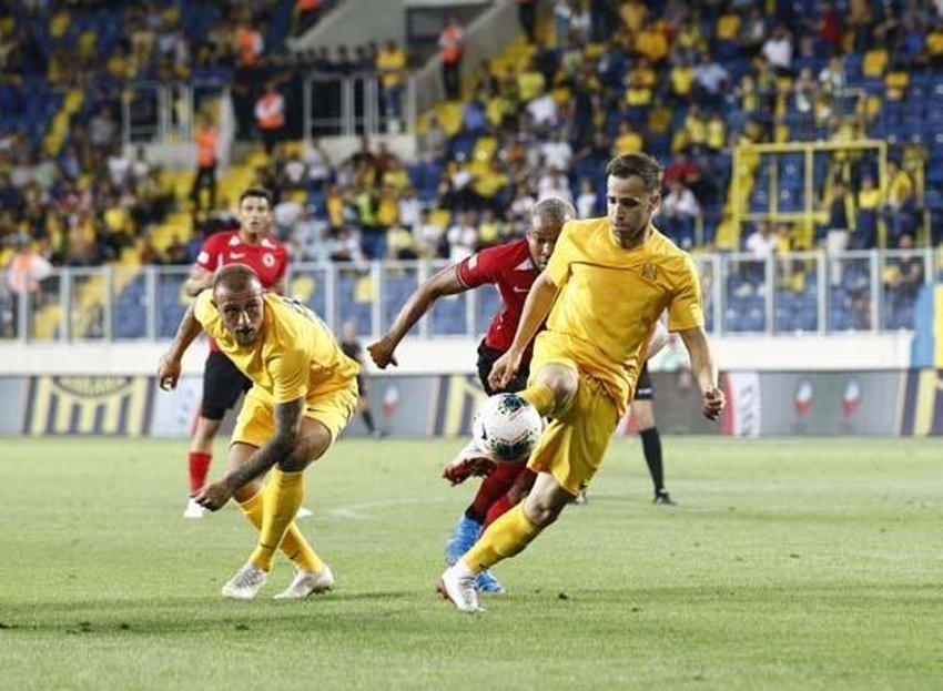 Galatasaray'dan tarihi fark! 120 milyon euro...