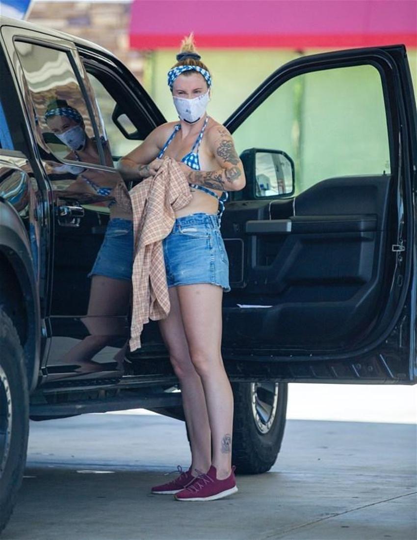 Ireland Baldwin