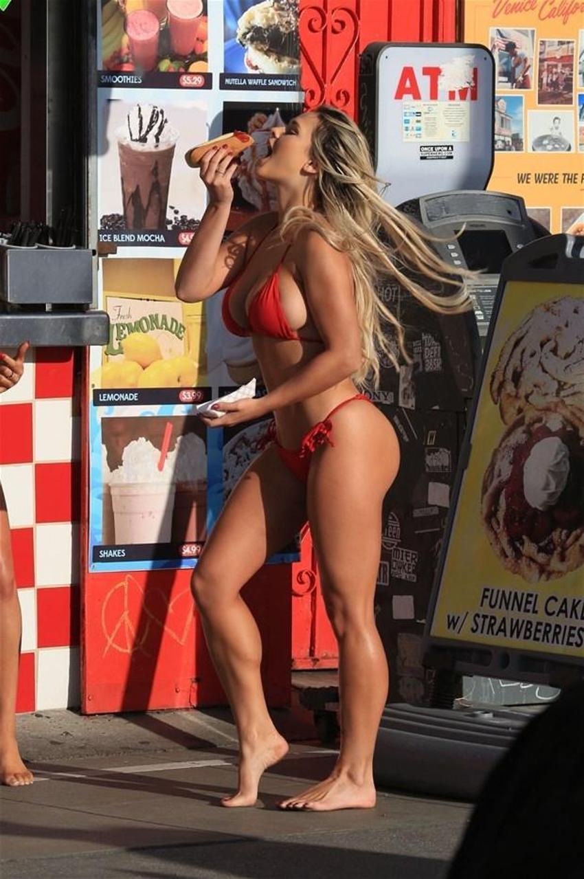Kinsey Wolanski