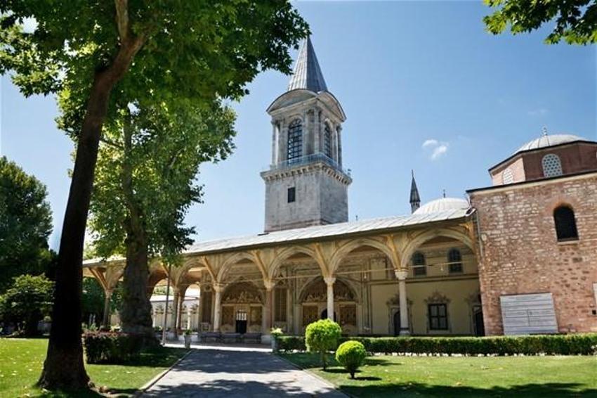 Topkapı Sarayı'ndaki Kutsal Emanetler