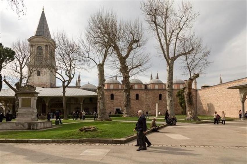 Topkapı Sarayı'ndaki Kutsal Emanetler
