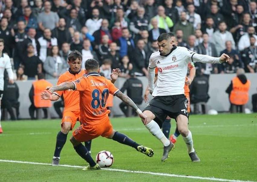Kulübede Guti fırtınası!