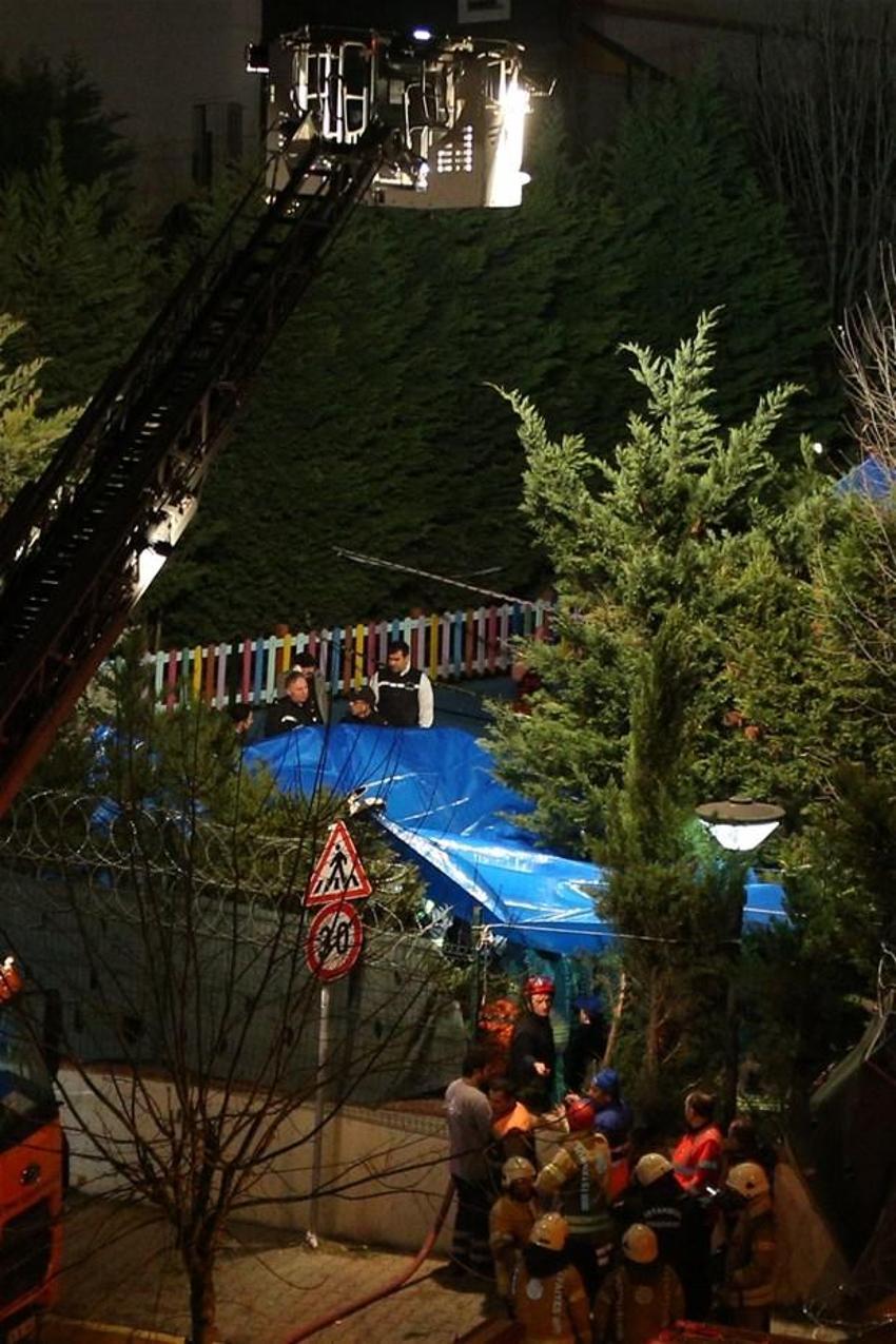 İstanbul Çekmeköy'de askeri helikopter düştü! 4 askerimiz şehit oldu