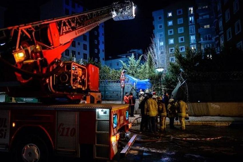 İstanbul Çekmeköy'de askeri helikopter düştü! 4 askerimiz şehit oldu