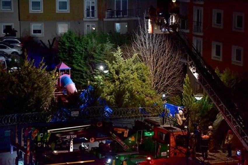İstanbul Çekmeköy'de askeri helikopter düştü! 4 askerimiz şehit oldu