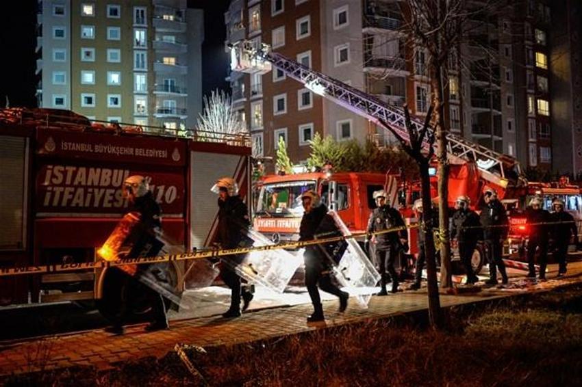 İstanbul Çekmeköy'de askeri helikopter düştü! 4 askerimiz şehit oldu