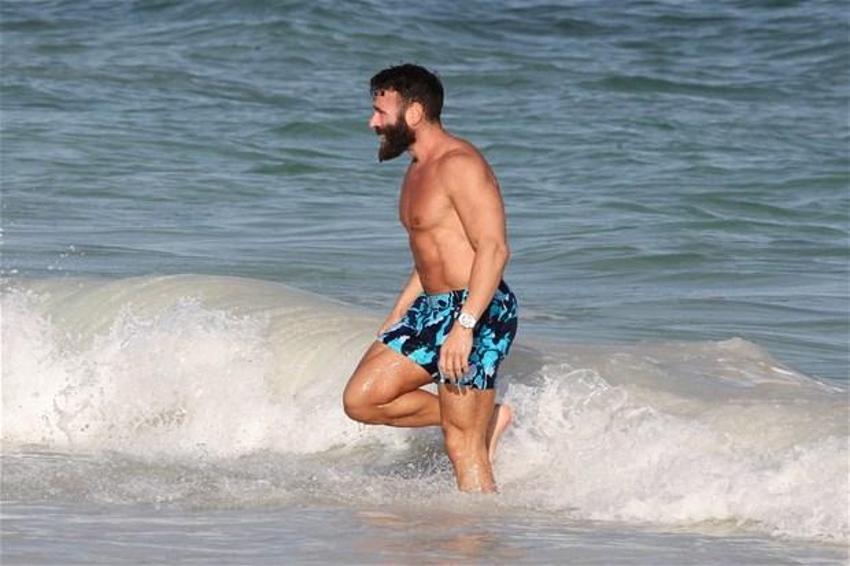 Instagram'ın kralı Dan Bilzerian