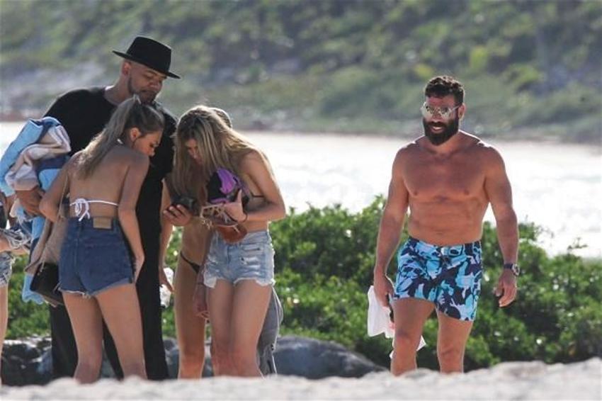 Instagram'ın kralı Dan Bilzerian