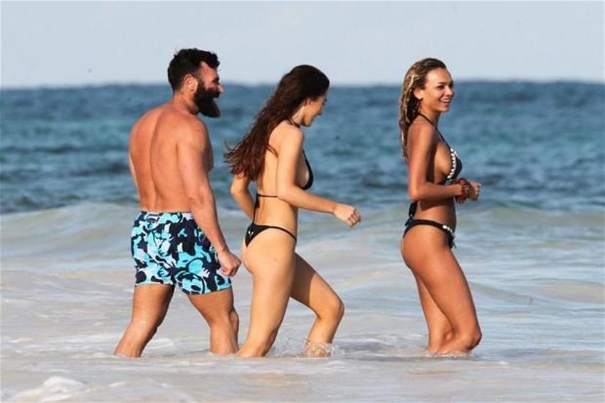 Instagram'ın kralı Dan Bilzerian
