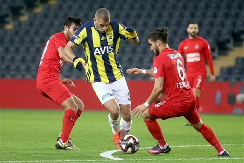 Leicester'dan Cardiff ve Fenerbahçe'ye Slimani jesti!