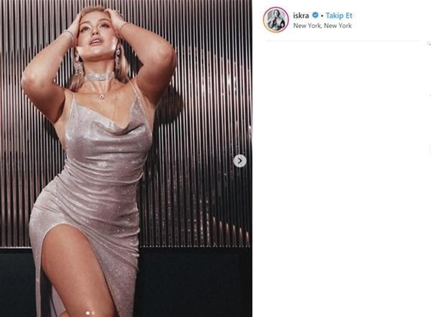 Iskra Lawrence`ın havuz keyfi