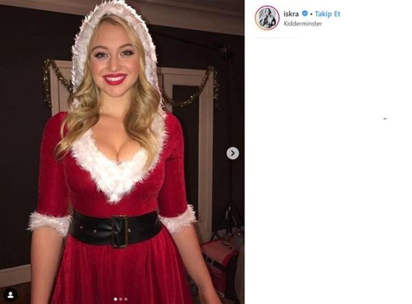 Iskra Lawrence`ın havuz keyfi