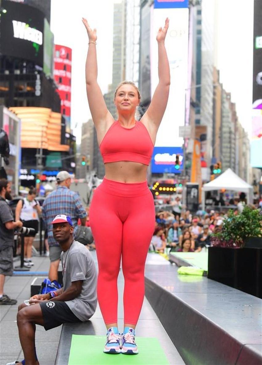 Iskra Lawrence