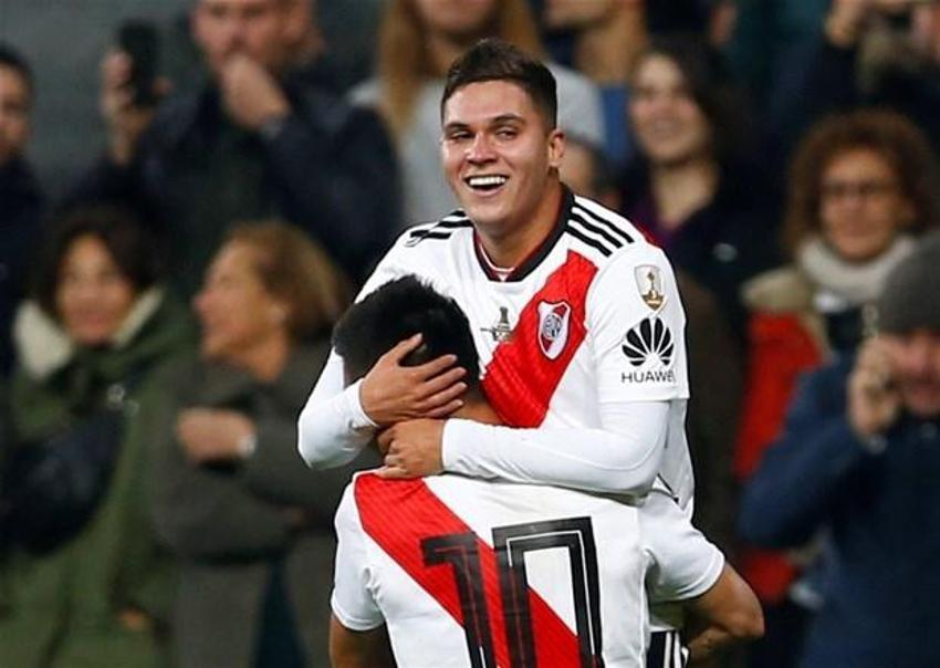 Dünya bu maçı bekledi! Ve kupa sahibini buldu