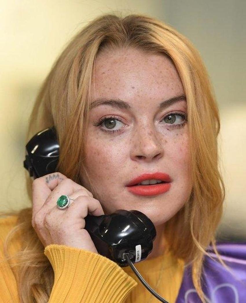 Lindsay Lohan göz kamaştırdı