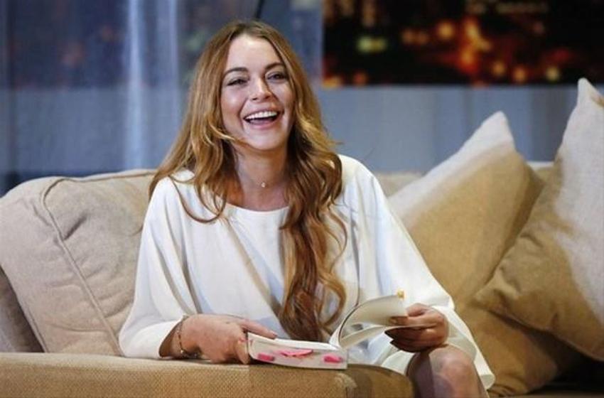 Lindsay Lohan göz kamaştırdı