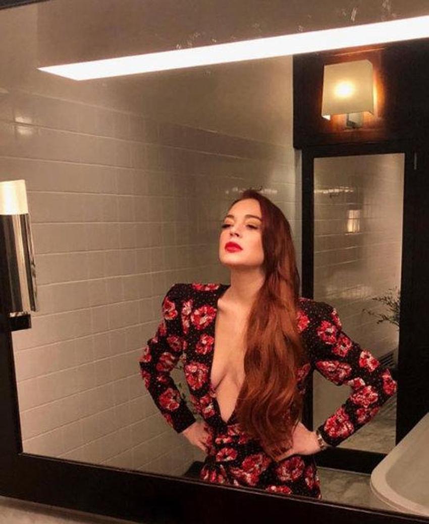 Lindsay Lohan göz kamaştırdı