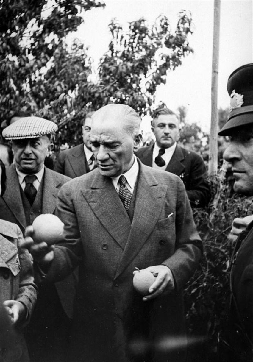 Büyük komutan Atatürk 80 yıldır özlemle anılıyor