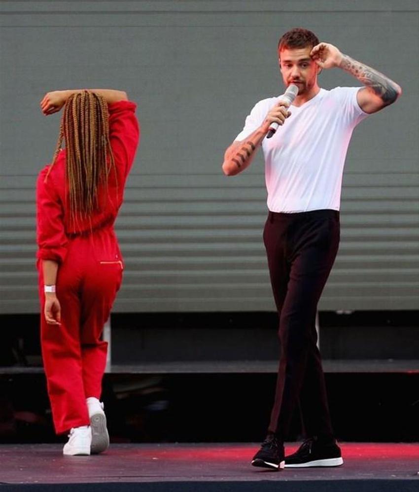 Liam Payne'in seksi dansı