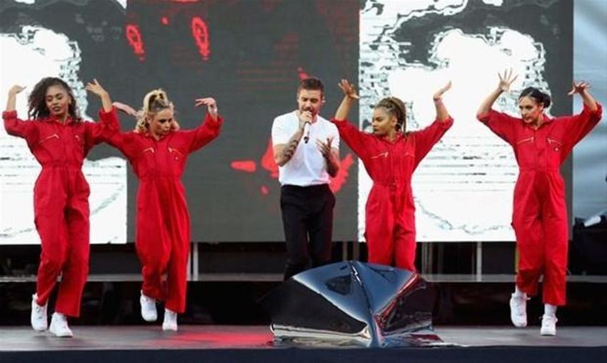 Liam Payne'in seksi dansı
