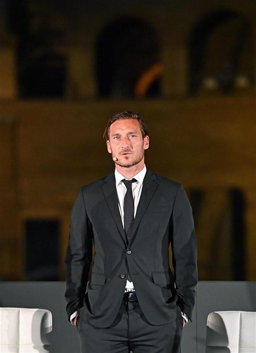 Totti ile De Rossi arasında Cengiz Ünder diyaloğu