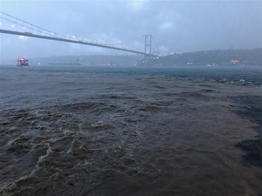 Ve beklenen yağış başladı! İşte ilk kareler...