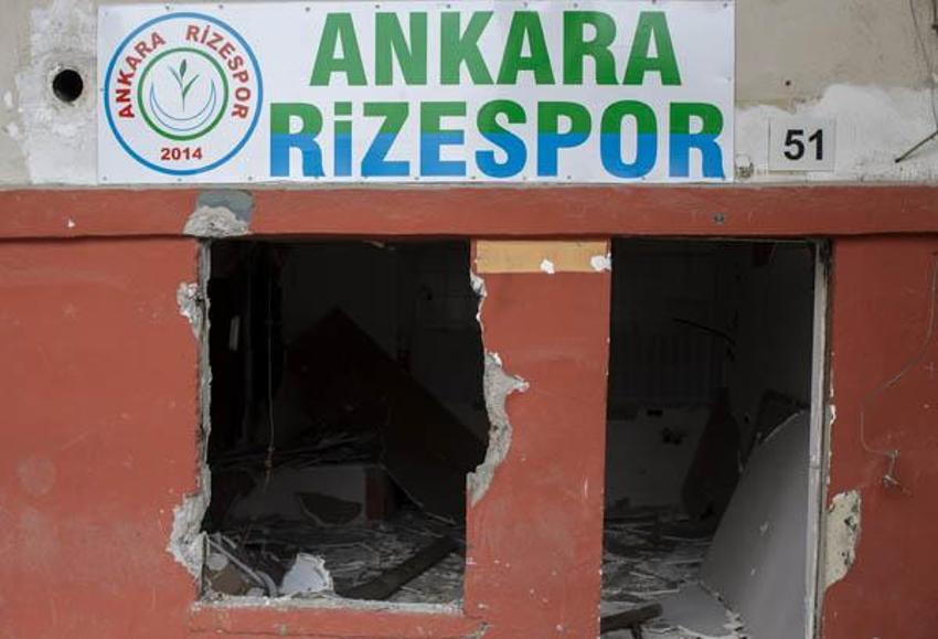 Ankara 19 Mayıs Stadı'nın yıkımına devam ediliyor