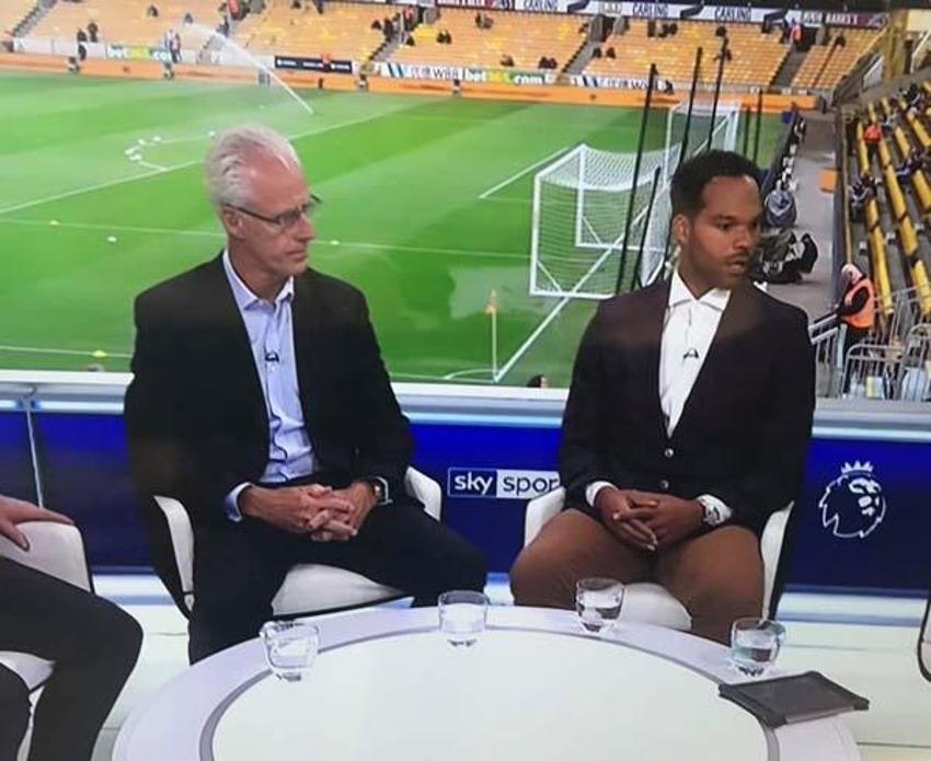 Ne yaptın Lescott! Pantolonsuz...