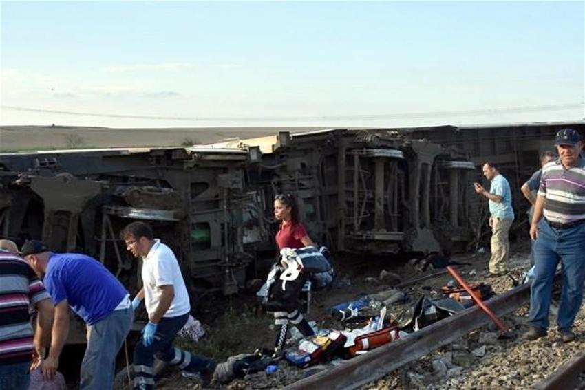 Tekirdağ'da tren faciası!