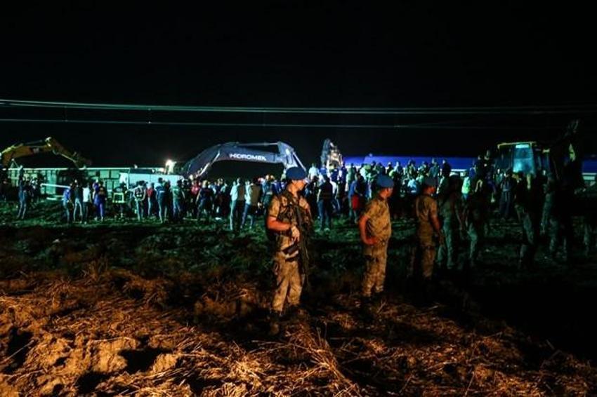 Tekirdağ'da tren faciası!